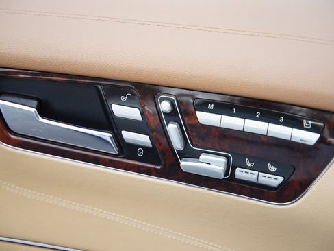 Used 2013 Mercedes-Benz CL 550 4MATIC image 53