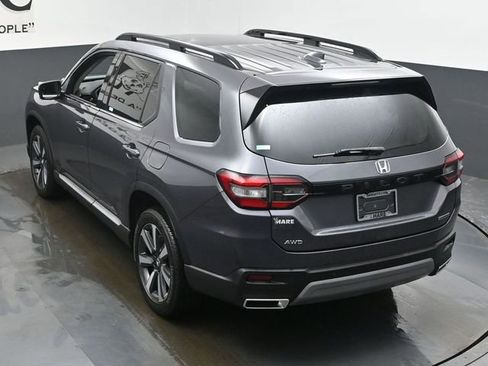 Used 2023 Honda Pilot Touring image 41