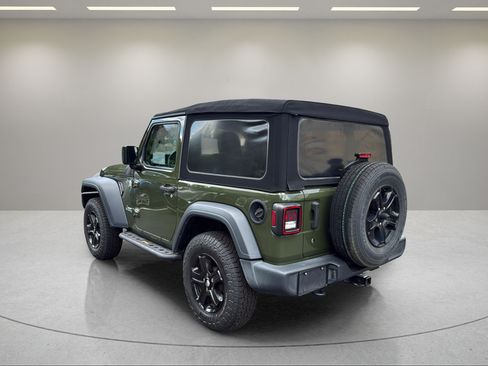 Used 2020 Jeep Wrangler Sport AWD/4WD image 8