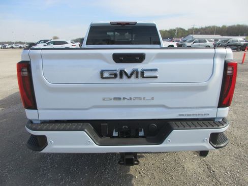 New 2026 GMC Sierra 3500 Denali Ultimate image 6