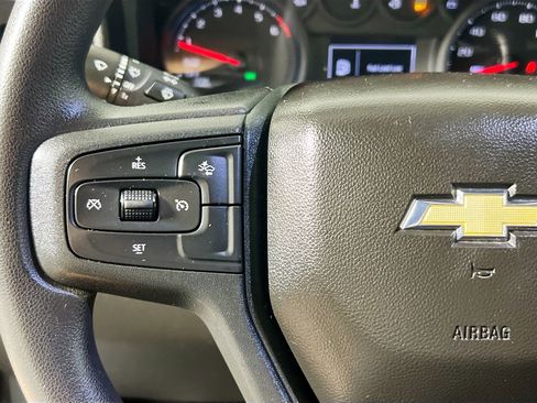 Used 2025 Chevrolet Silverado 1500 Custom RWD image 18
