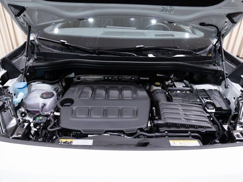 New 2026 Volkswagen Tiguan SE R-Line image 27