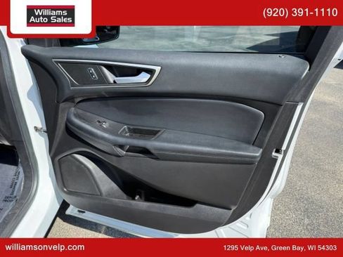 Used 2017 Ford Edge SEL w/ Equipment Group 201A AWD/4WD image 16