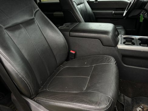 Used 2013 Ford F350 Lariat w/ Lariat Chrome Pkg image 15