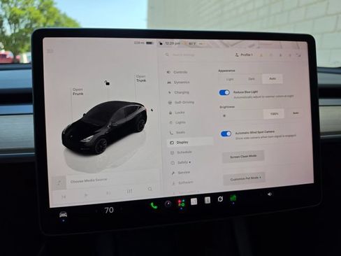 Used 2023 Tesla Model Y Long Range AWD/4WD image 43