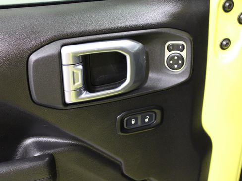 Used 2024 Jeep Wrangler Sport S w/ Dual Top Group image 7