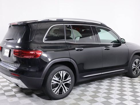 Certified 2025 Mercedes-Benz GLB 250 4MATIC image 6