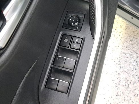 Used 2024 Toyota RAV4 XLE image 22