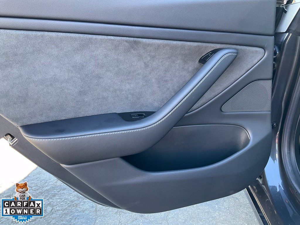 Used 2018 Tesla Model 3 Performance AWD/4WD image 34