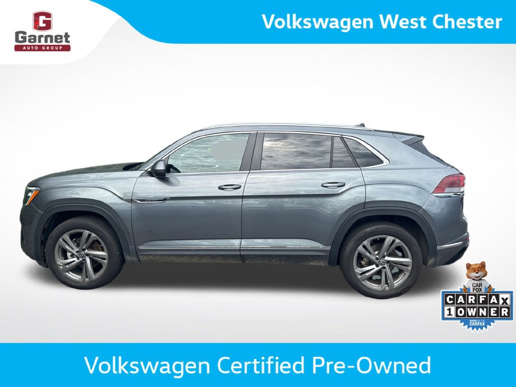 Certified 2024 Volkswagen Atlas Cross Sport SEL R-Line AWD/4WD image 2