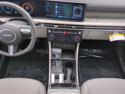 Certified 2025 Hyundai Tucson SEL FWD image 15