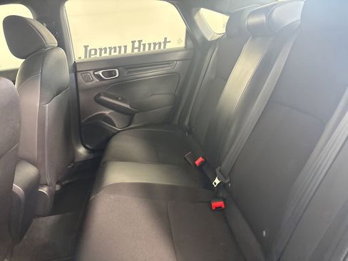Used 2023 Honda Civic Sport image 18