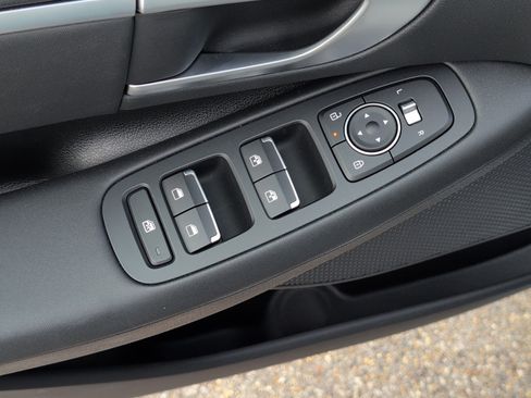 Used 2026 Hyundai Sonata SEL image 16