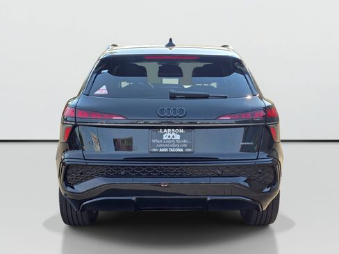 New 2026 Audi Q3 quattro 2.0T AWD/4WD image 4