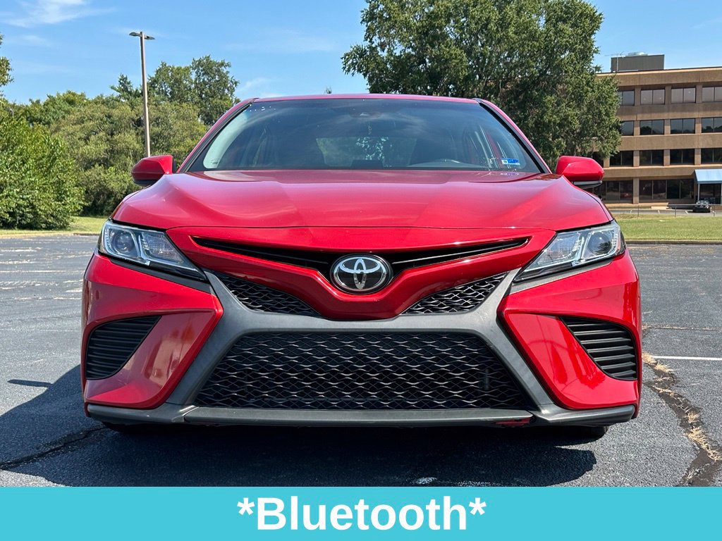 Used 2020 Toyota Camry SE FWD image 12