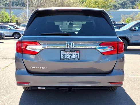 Used 2018 Honda Odyssey LX image 5