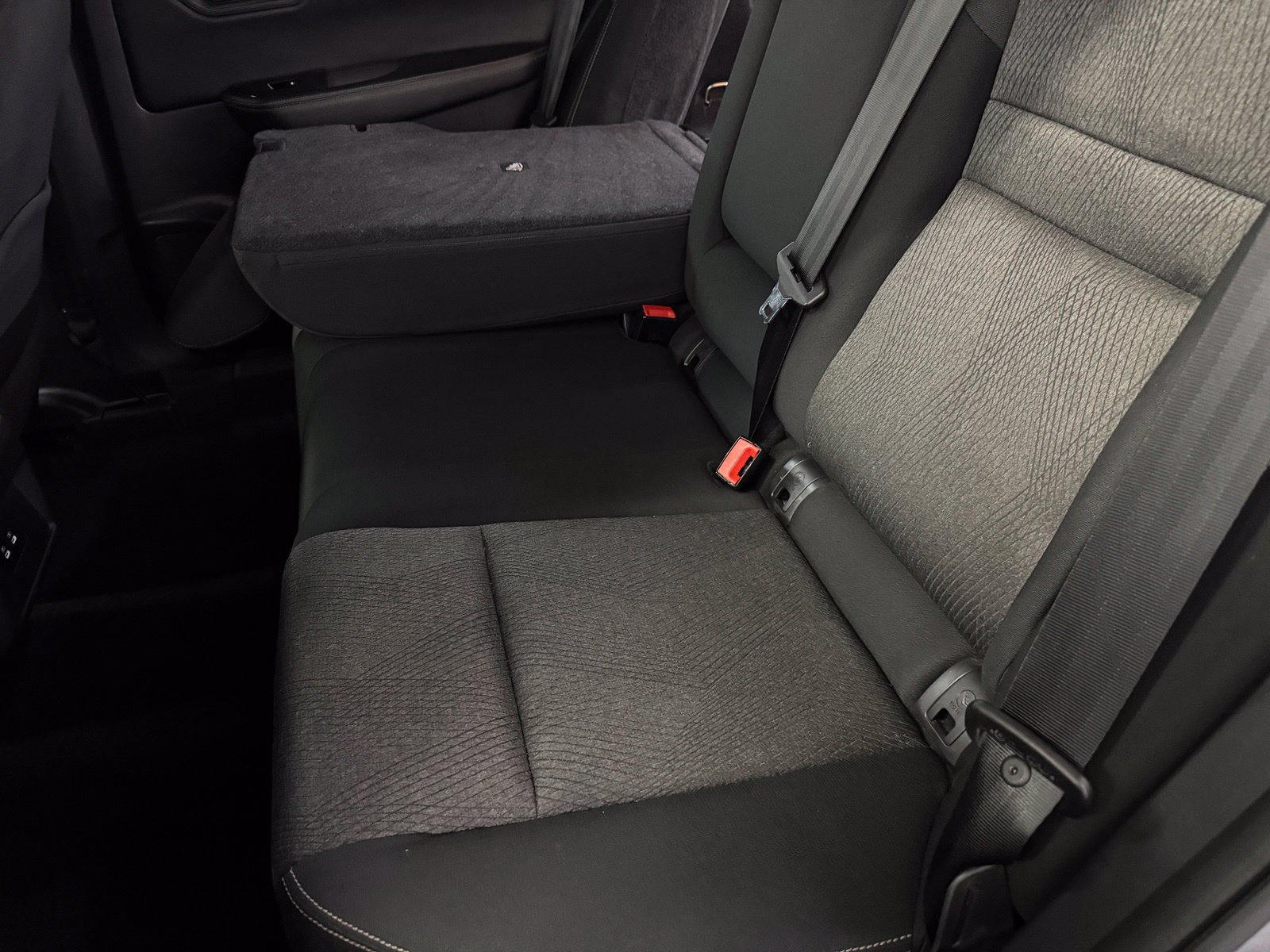 Certified 2024 Nissan Rogue SV AWD/4WD image 31