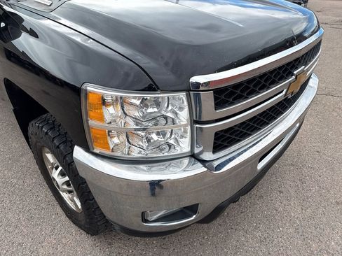 Used 2013 Chevrolet Silverado 2500 LT w/ Interior Plus Package image 18
