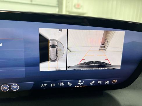 New 2026 Buick Enclave Avenir w/ Super Cruise Package image 15