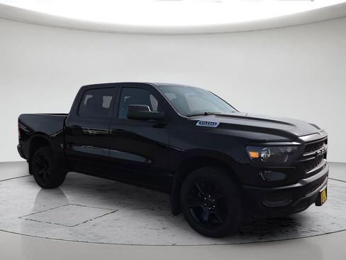 Used 2024 RAM 1500 Tradesman AWD/4WD image 3