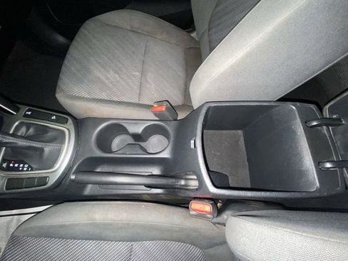 Used 2023 Kia Seltos LX AWD/4WD image 20