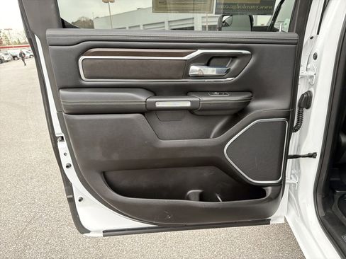 Used 2022 RAM 1500 Laramie image 22