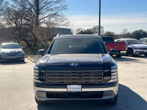 New 2026 Hyundai Palisade Limited image 2