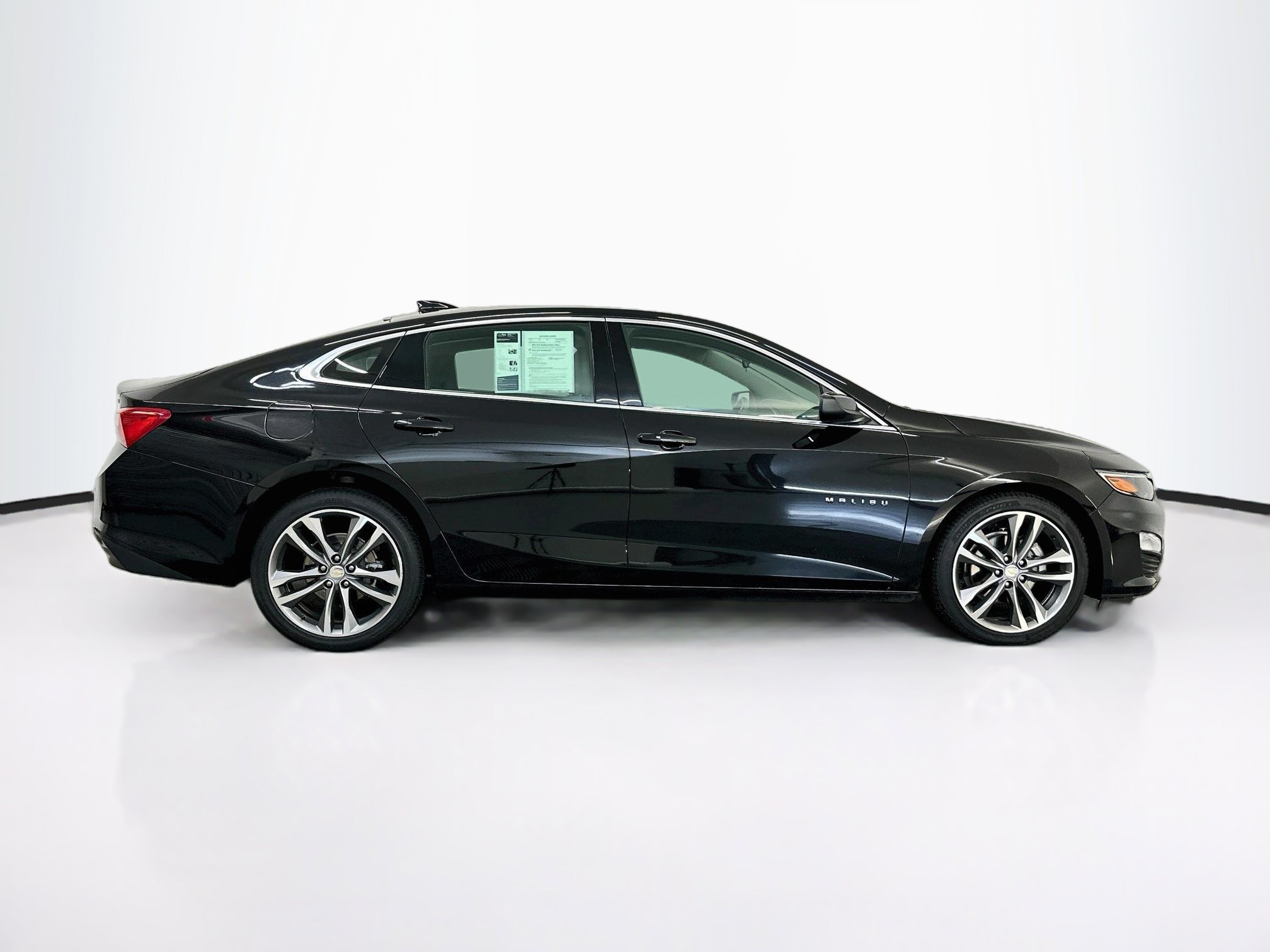 Used 2025 Chevrolet Malibu LT FWD image 10