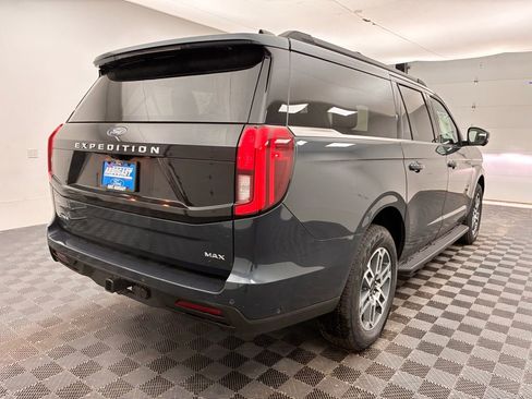 New 2025 Ford Expedition Max Active image 9