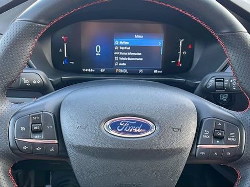Used 2025 Ford Escape ST-Line AWD/4WD image 31