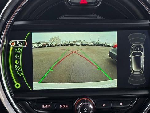 Used 2018 MINI Cooper S image 13