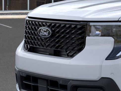 New 2025 Ford Maverick Lariat w/ Black Appearance Package image 18