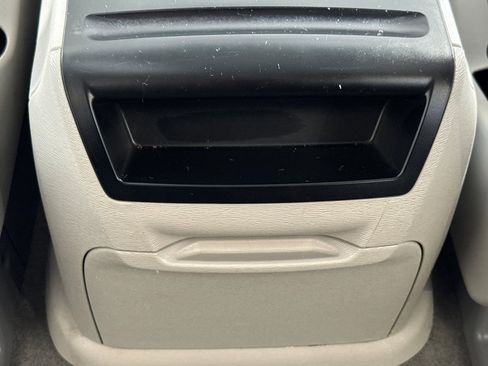 Used 2013 Toyota Sienna XLE FWD image 16