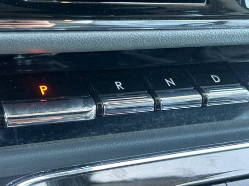 Used 2020 Lincoln Navigator Reserve w/ Equipment Group 208A Reserve AWD/4WD image 16