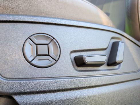 Used 2025 Audi Q5 Premium Plus AWD/4WD image 28