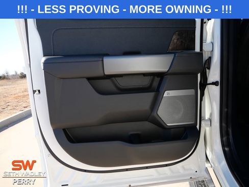 New 2026 Ford F250 Lariat w/ Black Appearance Package AWD/4WD image 13