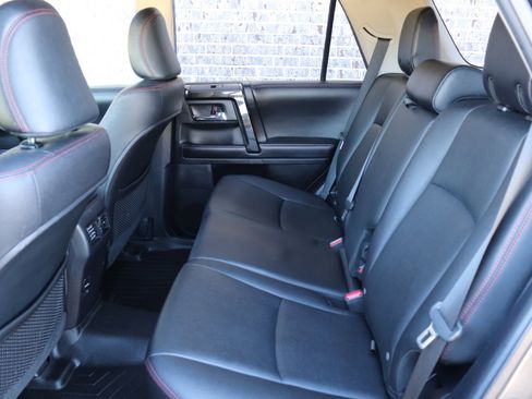 Used 2016 Toyota 4Runner Trail Premium image 42