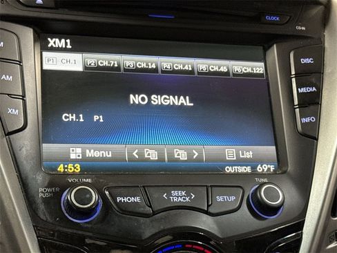 Used 2014 Hyundai Veloster RE:FLEX Edition image 13