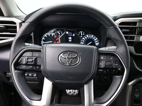 Used 2022 Toyota Tundra SR5 image 9