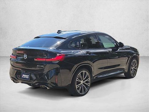 Used 2022 BMW X4 xDrive30i w/ M Sport Package 2 AWD/4WD image 5