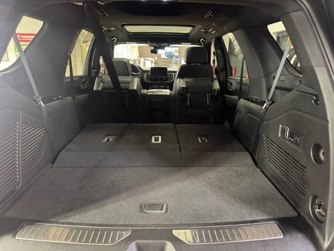 Used 2023 Chevrolet Tahoe Premier image 10