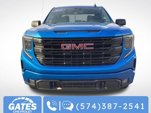 Used 2023 GMC Sierra 1500 Elevation AWD/4WD image 2