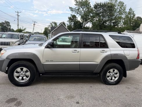 Used 2003 Toyota 4Runner Sport AWD/4WD image 4