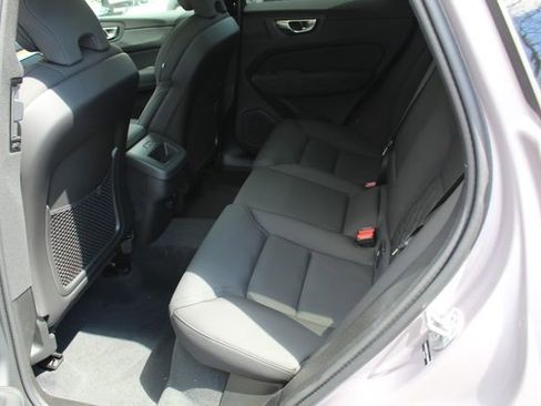 New 2026 Volvo XC60 B5 Plus w/ Climate Package AWD/4WD image 13