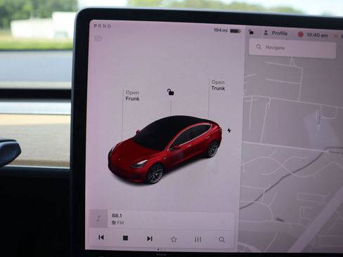 Used 2018 Tesla Model 3 Long Range AWD/4WD image 21