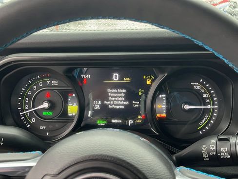 Used 2024 Jeep Wrangler High Altitude image 15