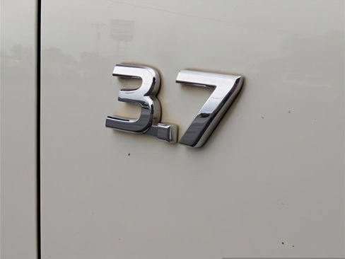 Used 2017 INFINITI QX50 2WD image 39