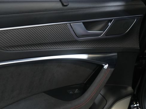 Used 2024 Audi RS 6 performance image 26