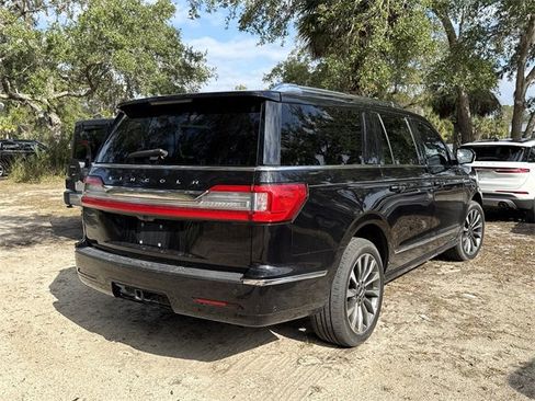 Used 2021 Lincoln Navigator L Reserve w/ Luxury Package image 6