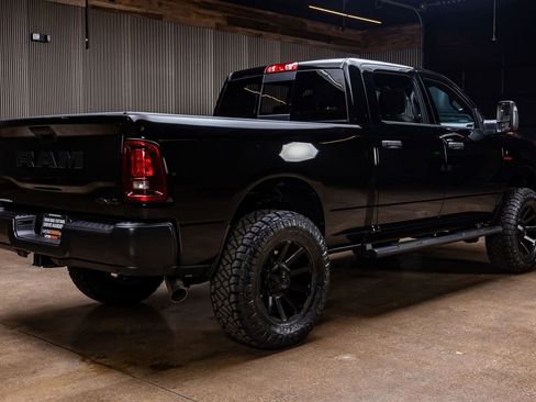 Used 2026 RAM 2500 Tradesman AWD/4WD image 10